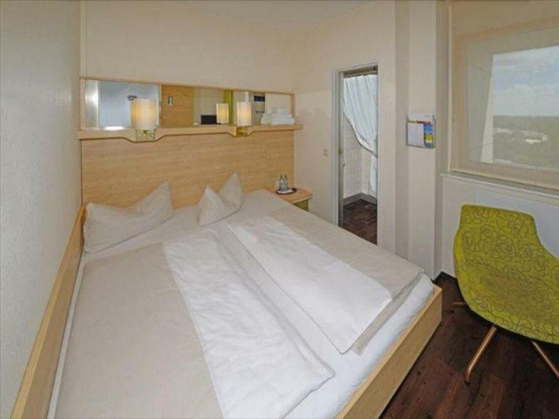 Commundo Tagungshotel Neuss Luaran gambar