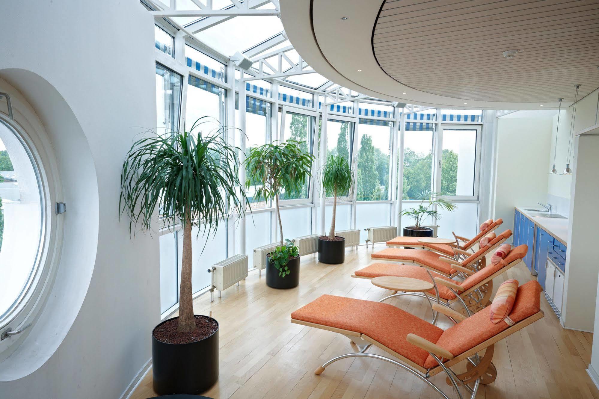 Commundo Tagungshotel Neuss Luaran gambar