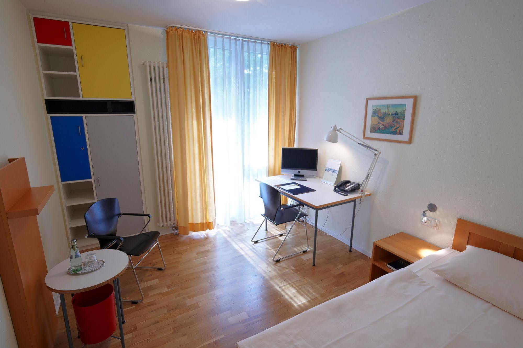 Commundo Tagungshotel Neuss Luaran gambar