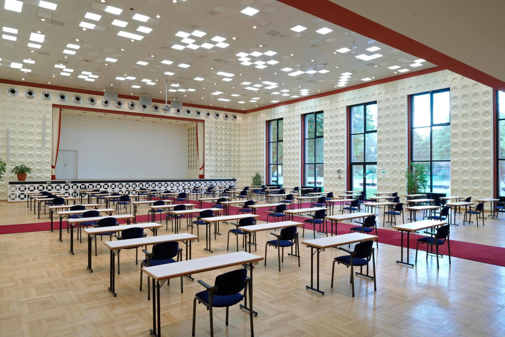 Commundo Tagungshotel Neuss Luaran gambar