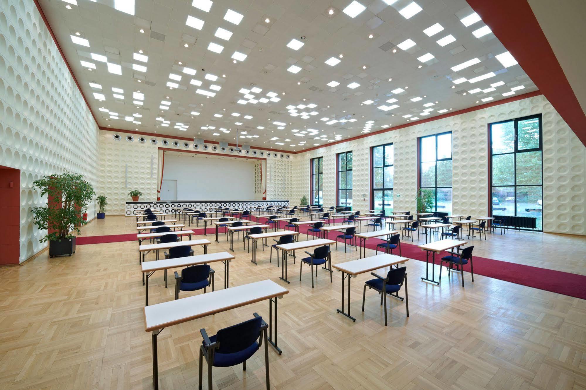 Commundo Tagungshotel Neuss Luaran gambar